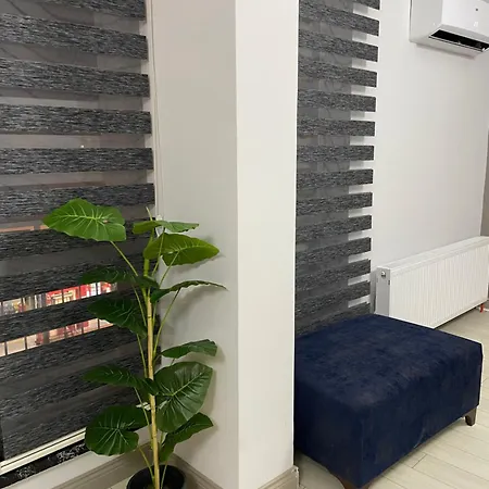 Apartment Centre & Tourism