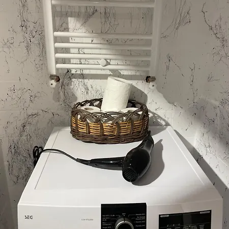 Apartment Centre & Tourism